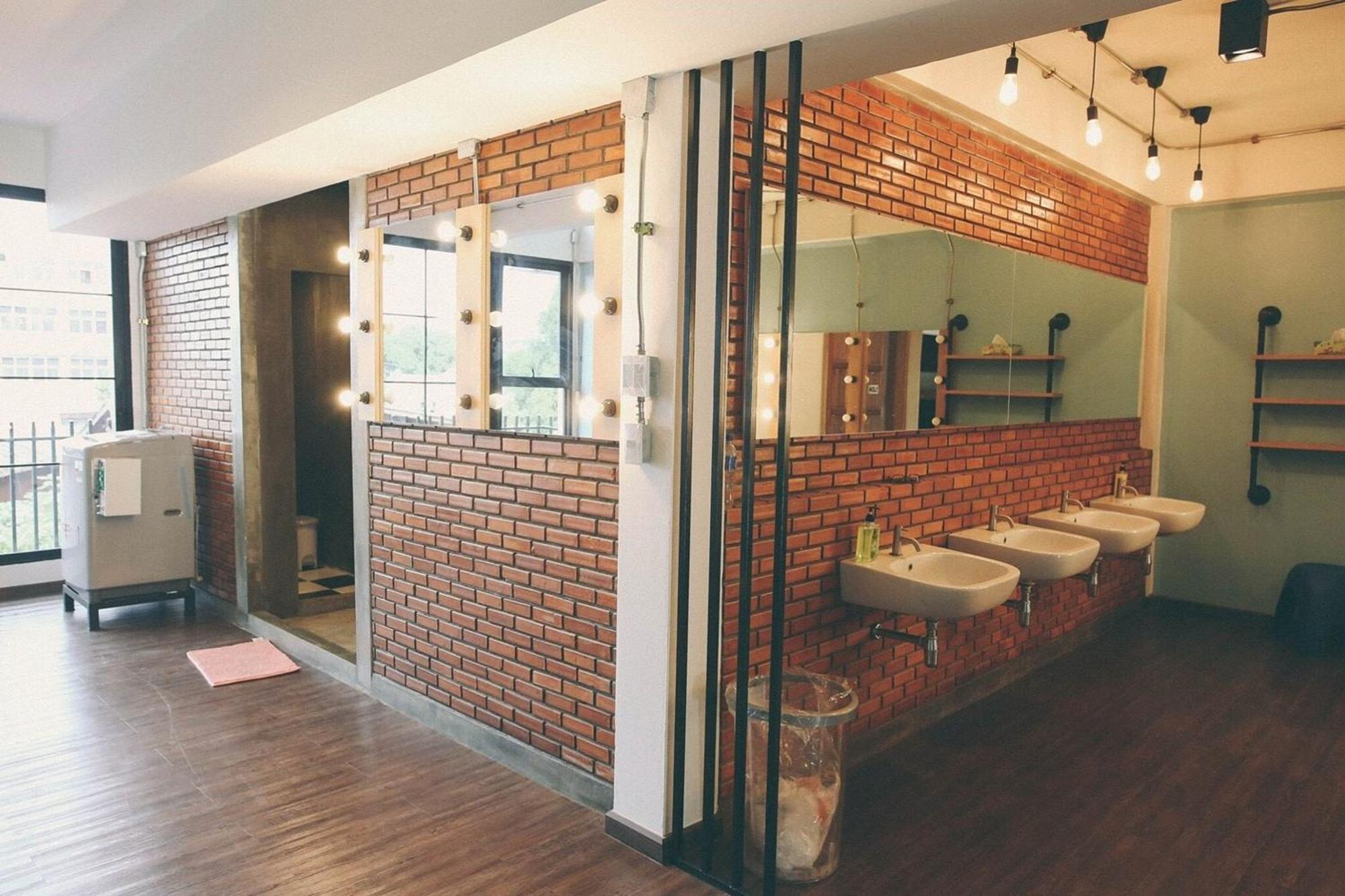 Vestique Hostel Chiang Mai Esterno foto