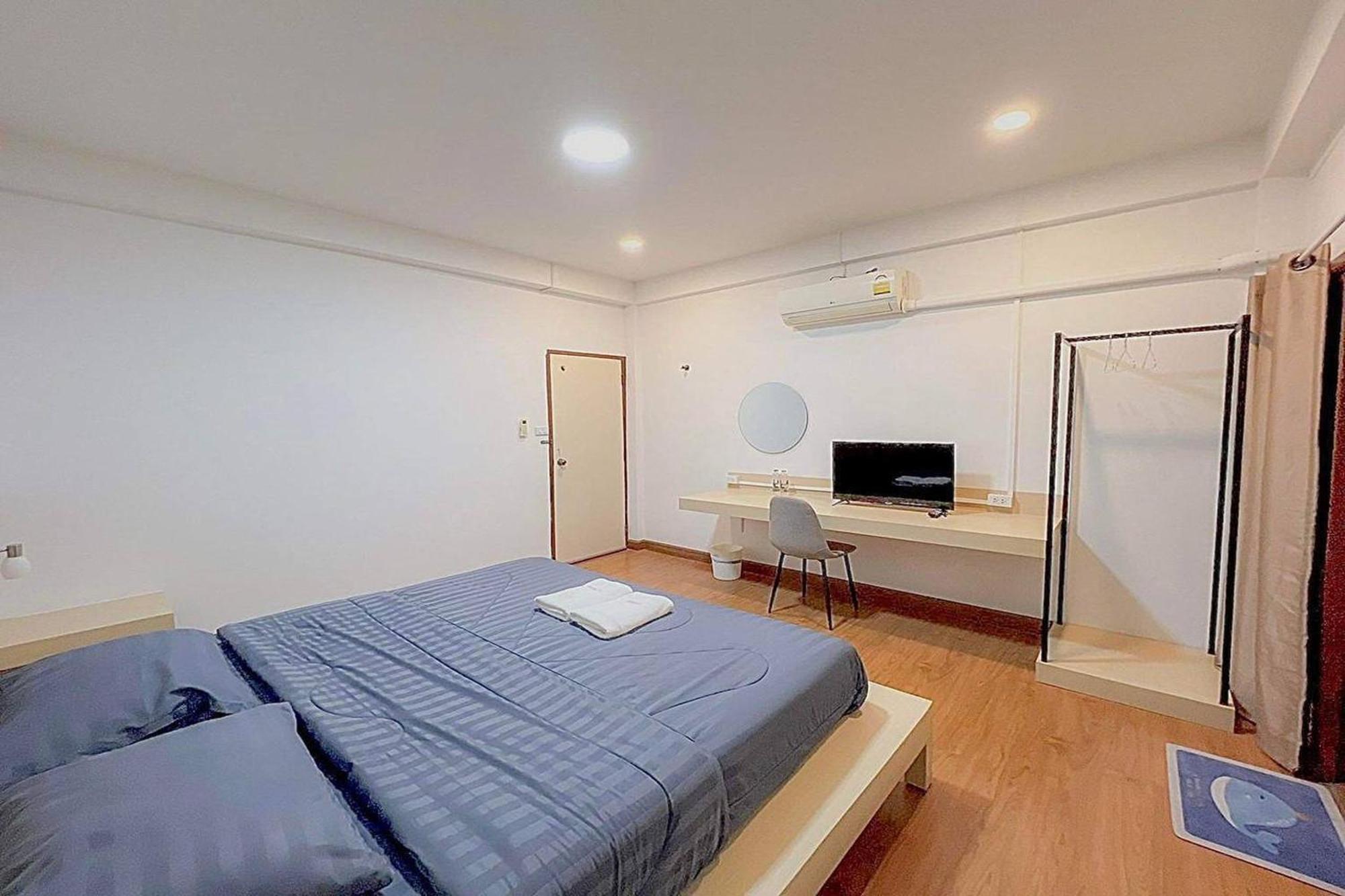 Vestique Hostel Chiang Mai Esterno foto